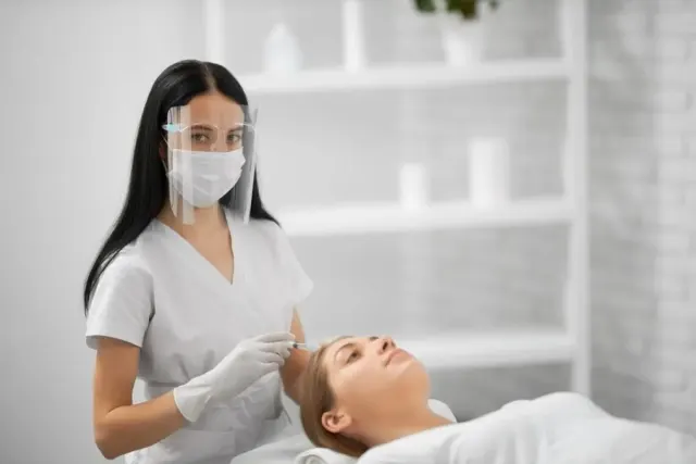 Perdalam Teknik Perawatan Kecantikan, Ini Biaya Pelatihan dan Kursus Dokter Estetika