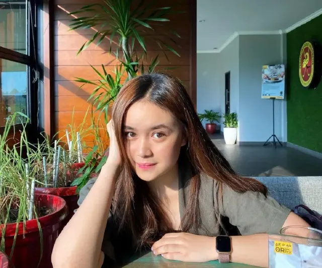 Sama Seperti LDR, Lirik Lagu Lelah Dilatih Rindu – Chintya Gabriella Ceritakan Tentang Kerinduan!