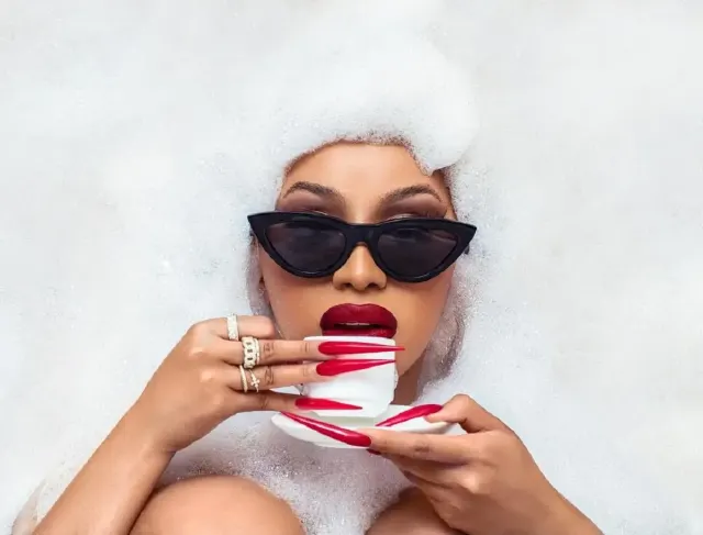 Lirik Lagu I Like It Milik Cardi B Dapat Dibilang Cocok Untuk Para Gold Digger