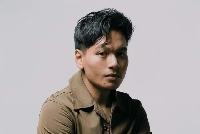 Masih Menggunakan Bahasa Inggris dalam Lagunya, Berikut Lirik Lagu FAR dari Rendy Pandugo