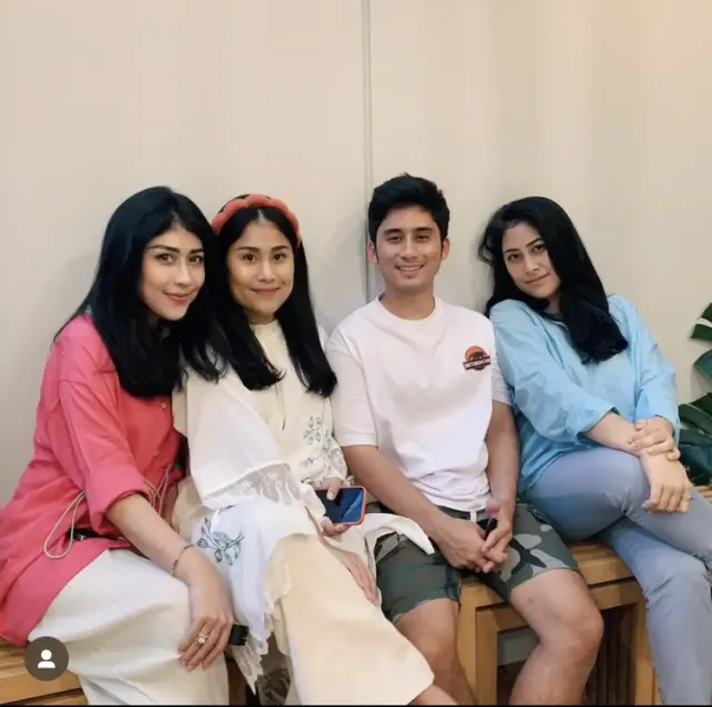 Netizen Ungkap Alshad Ahmad Nikahi Nissa Asyifa Saat Tiara Andini Sibuk Kerjaan, Netizen: 1 Keluarga Sakit Semua!