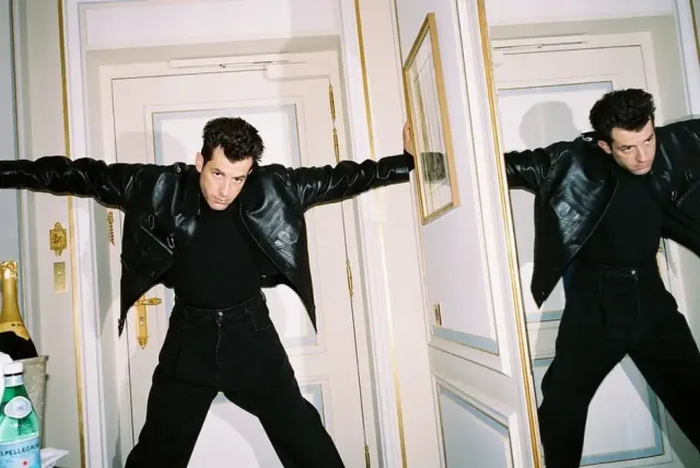 Kamu Melalui Hidup Yang Sulit? Bawa Happy Aja Seperti Lirik Lagu Uptown Funk