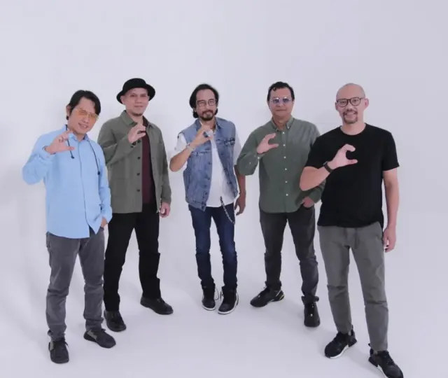 Dipisahkan Oleh Takdir? Lirik Lagu Padi – Kasih Tak Sampai Ini Berhasil Menguras Air Mata Pendengarnya