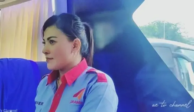Deretan Sopir Bus Perempuan di Tanah Air, Memesona dan Bikin Perjalanan Nyaman