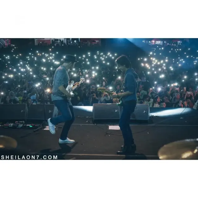 Lirik Lagu Sheila On 7 – Buat Aku Tersenyum yang Asik Banget Dinyanyikan Beramai-ramai