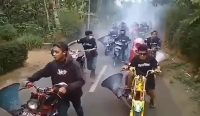 Konvoi, Jangan Dulu Kalau Gak Paham Aturan Mainnya
