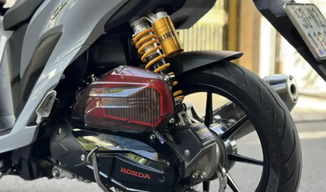 Daftar Harga Terbaru Shockbreaker Ohlins untuk Semua Jenis Motor