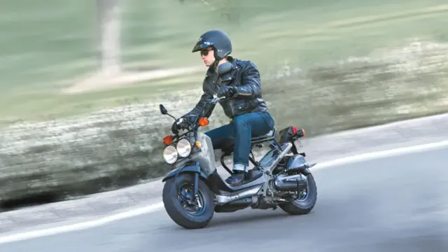 Honda Ruckus, Motor Matic Honda dengan Tampilan yang Aneh!