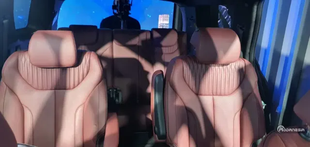 Tips Rawat Jok Mobil Segala Bahan, dari Kulit hingga Sintetis