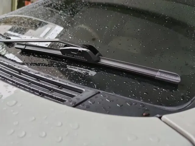 Jenis-Jenis dan Perawatan Wiper Mobil yang Perlu Kamu Ketahui