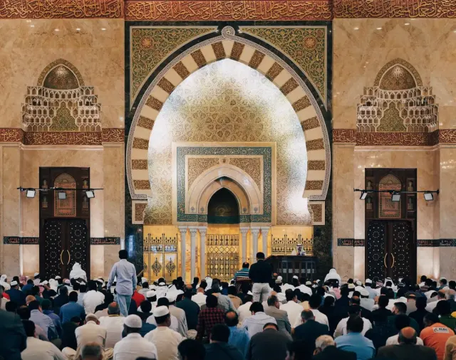Keutamaan Salat Tarawih 10 Malam Kedua, Rugi Kalau Enggak Ikutan