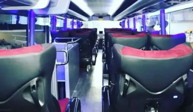 Kenapa Lampu Kabin Bus Dimatikan saat Malam Hari? Ini Alasannya