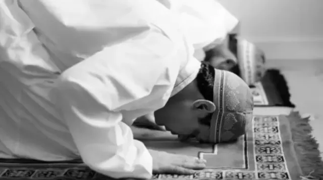 Bisa Menggugurkan Dosa-dosa, Ini Doa Sholat Tarawih dan Keutamaannya