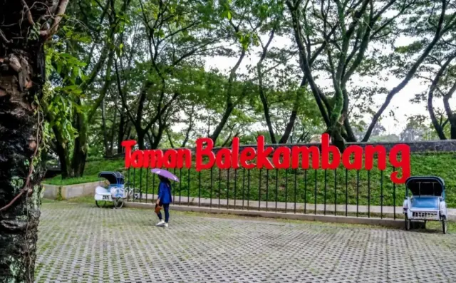 6 Ikon Kota Solo Jadi Magnet Wisatawan, dari Tugu Keris hingga Keraton Surakarta