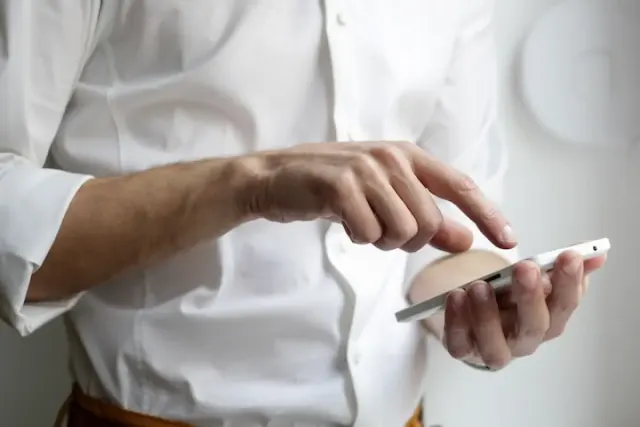 3 Cara Merawat Baterai Handphone agar Awet, Mudah Banget Dilakukan