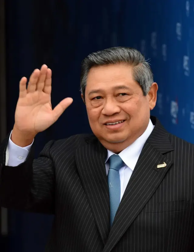 Melihat 2 Motor Koleksi SBY yang Keren Parah