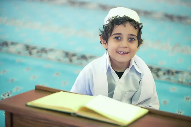 3 Doa Agar Dikaruniai Anak yang Saleh dan Salehah Menurut Al-Qur'an