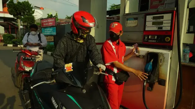 Tips Aman Isi Bensin di SPBU