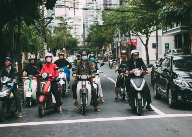 Tips Berkendara yang Aman Saat Menjalani Ibadah Puasa
