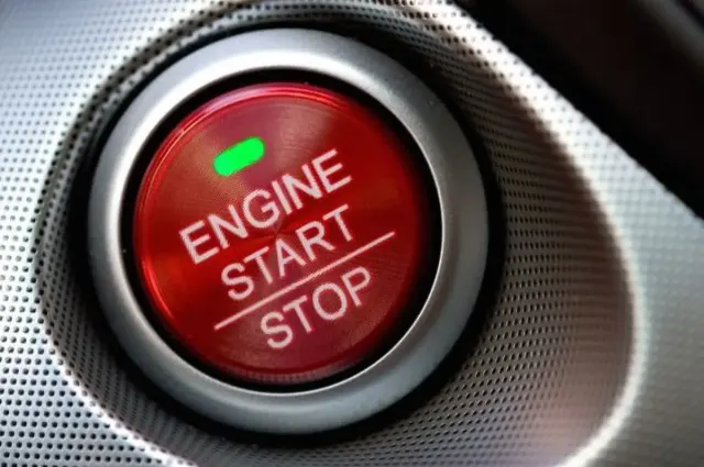 Starter Mobilmu Mati? Selain Aki, Periksa Juga Motor Starternya