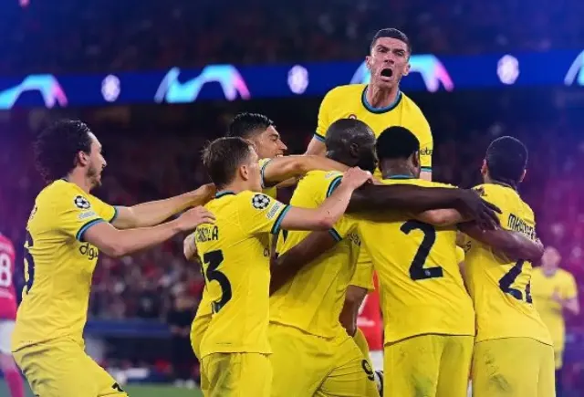 Hasil Leg I Perempat Final Liga Champions: Barella dan Lukaku Hancurkan Benfica