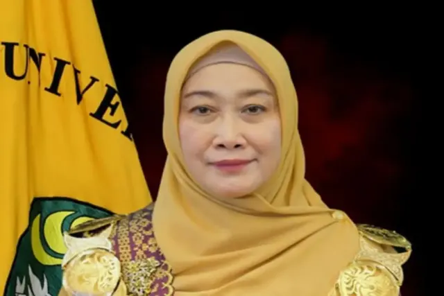 Rektor Unri Larang Mahasiswa Beri Nasi Kotak atau Snack ke Dosen saat Ujian Skripsi