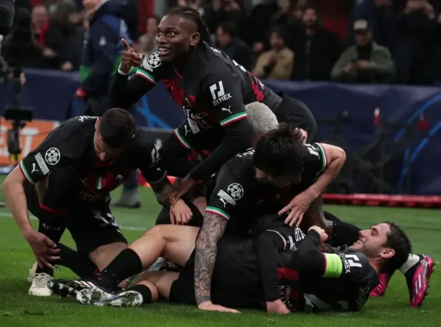 Hasil AC Milan vs Napoli: Gol Tunggal Ismael Bennacer Bawa Rossoneri Menang