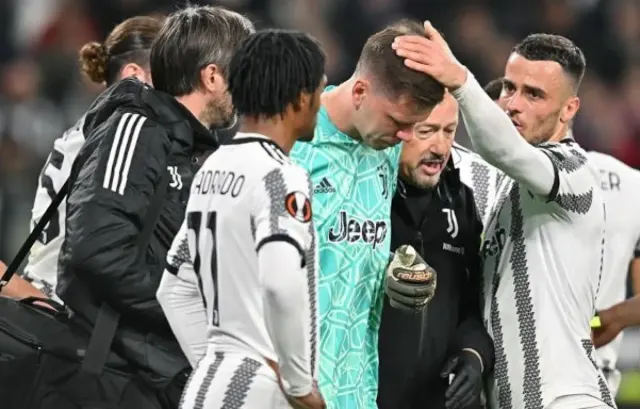 Wojciech Szczesny Ungkap Ketakutannya usai Kesulitan Bernapas di Laga Liga Eropa