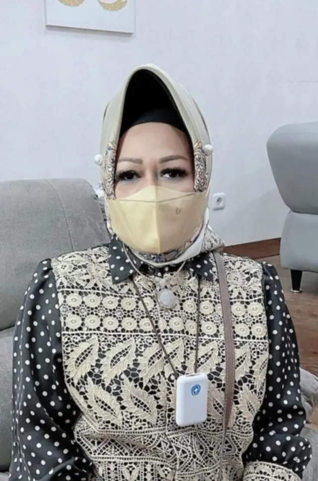 Mode Hijab Kepala Dinkes Lampung Bikin Netizen Salfok