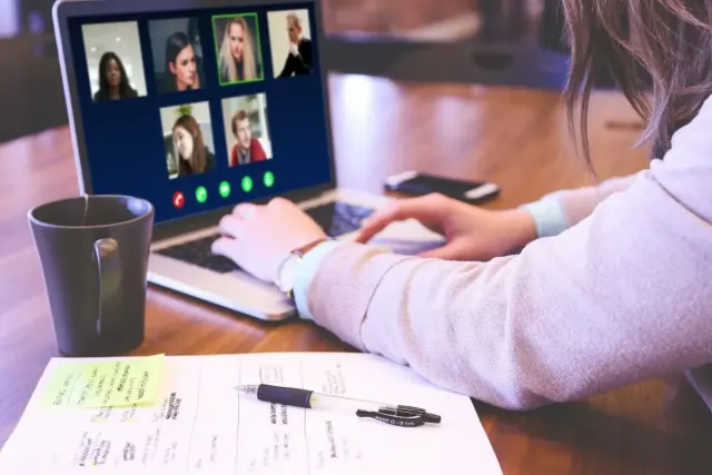 Langkah Mudah Ganti Background Zoom di Android, iPhone dan Laptop