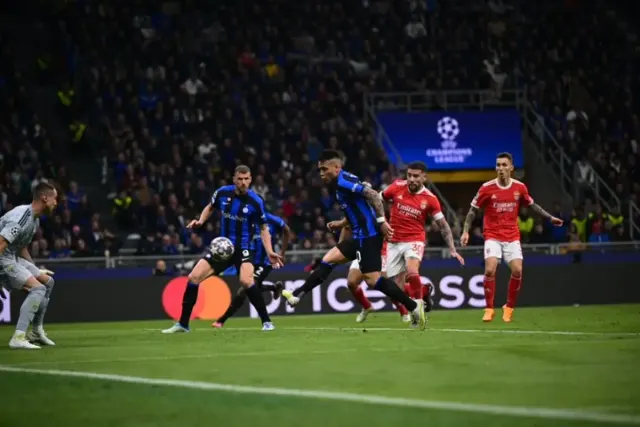 Hasil Inter vs Benfica: Menang Agregat 5-3, Nerazzuri Tantang Milan di Semifinal