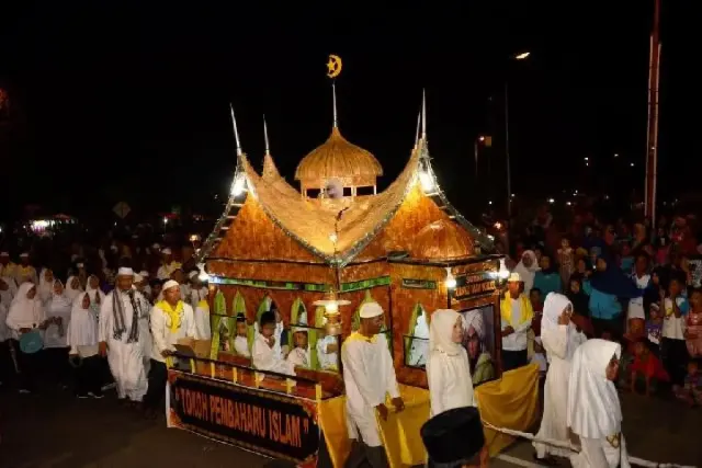 Bacaan Takbir Idul Fitri Lengkap, Arab, Latin dan Terjemahan