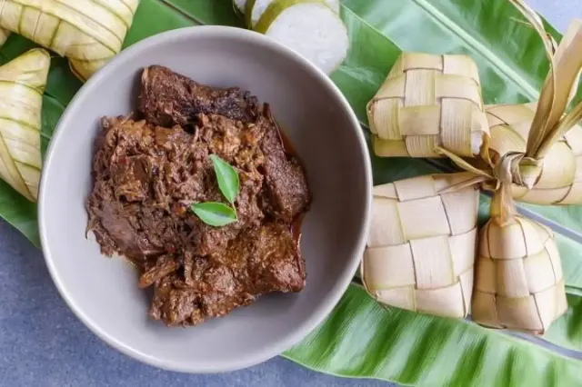 5 Lauk Pendamping Ketupat yang Menggugah Selera, Kombinasi yang Cocok