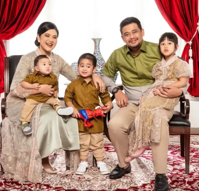 Ide Pose Foto Lebaran 2023 Bersama Keluarga, Anti Kaku dan Anti Ribet