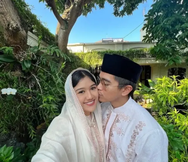 Kaesang Unggah Foto Mesra, Erina Gudono: Kaya Anak SD