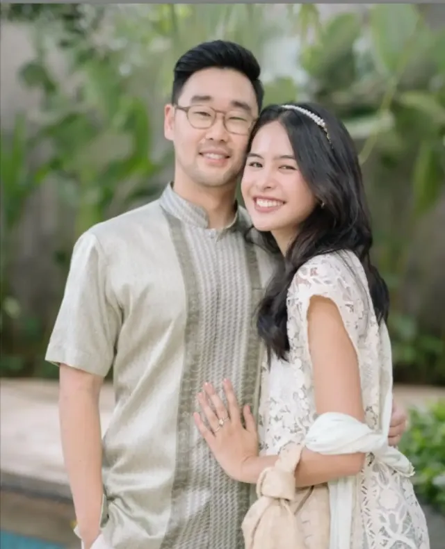 Daftar Artis Pakai Warna Sage yang Viral di Lebaran Tahun Ini