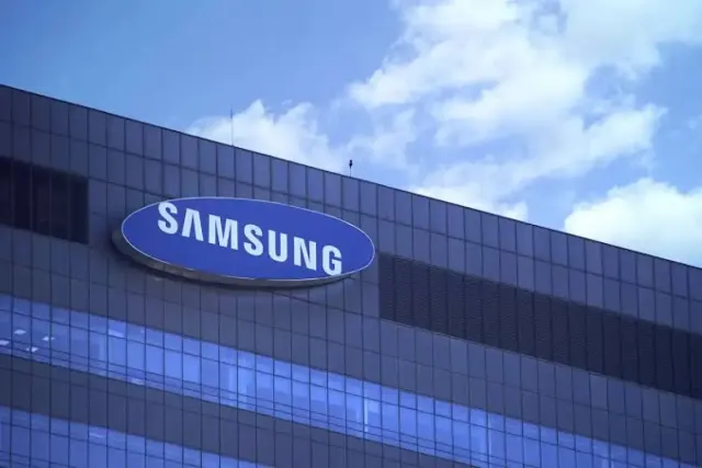 Dorong Perkembangan Mobil Listrik, GM - Samsung Akan Kerja Sama Pembuatan Baterai