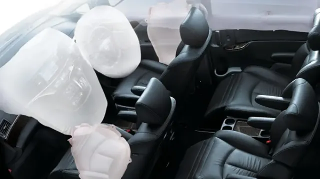 Lampu Indikator Airbag Menyala, Kenapa Ya?