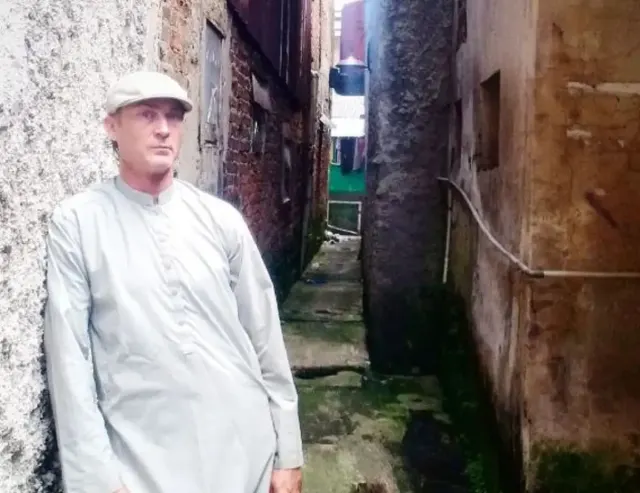 Profil McArthur Brenton Craig Abbas Abdullah, Bule yang Ludahi Imam Masjid