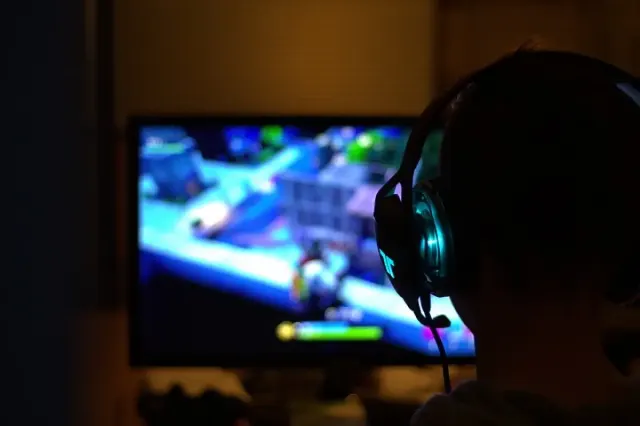 Rekomendasi 4 Aplikasi Live Streaming Game