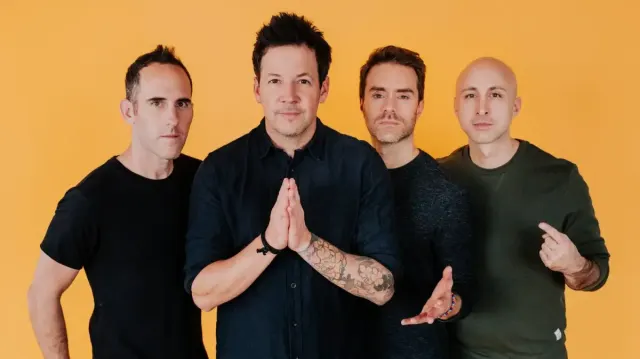 Chord dan Lirik Lagu Perfect oleh Simple Plan Bercerita Soal Eksistensi Seorang Anak Dihadapan Sang Ayah