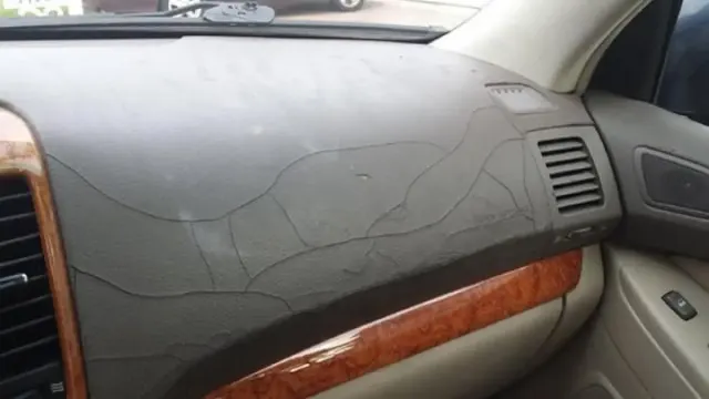 Dashboard Mobil Retak, Cara Mengatasinya Klik Ajalah!