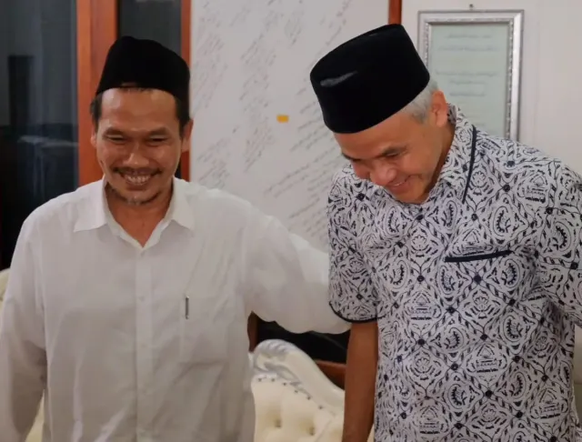 Profil dan Biodata Gus Baha, Trending Topik di Twitter Usai Bertemu Ganjar Pranowo