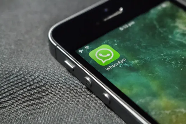 Ramai Penipuan Lewat WhatsApp, Ini 5 Ciri-ciri APK Berbahaya yang Wajib Dihindari