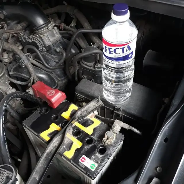 Faktor Penyebab Aki Mobil Gampang Soak, Pantas Sih Tekor Melulu!