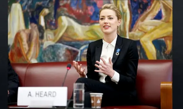 Paska Keluar Dari Hollywood, Amber Heard Pindah Ke Spanyol Bersama Putrinya