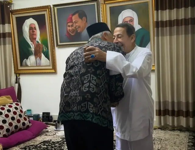 Ganjar Temui Habib Luthfi bin Yahya, Netizen: Udah Sowan ke Habib Bahar bin Smith Pak?