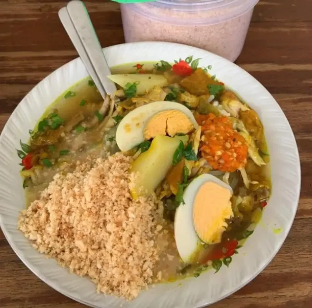 Resep Soto Lamongan Lengkap dengan Taburan Koya Gurih, Bunda Masakin Dong Buat Pak Suami!