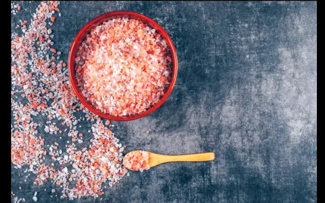 4 Manfaat Garam Himalaya Untuk Kecantikan, Salah Satunya Bisa Mengatasi Kulit Merah
