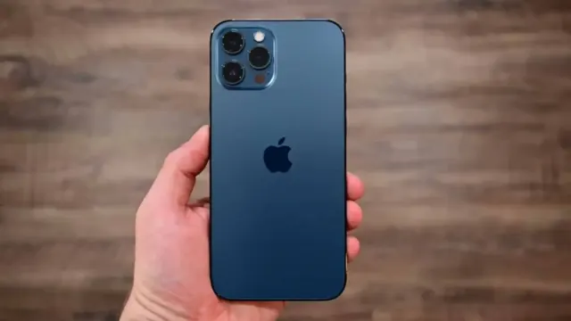Harga Iphone 12 Pro Max di Bulan Mei 2023, Beli Sekarang atau Tunggu iPhone 15 Rilis?